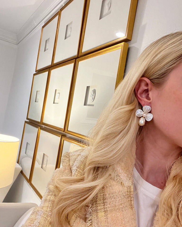 The Matilda Floral Earrings in Pearl