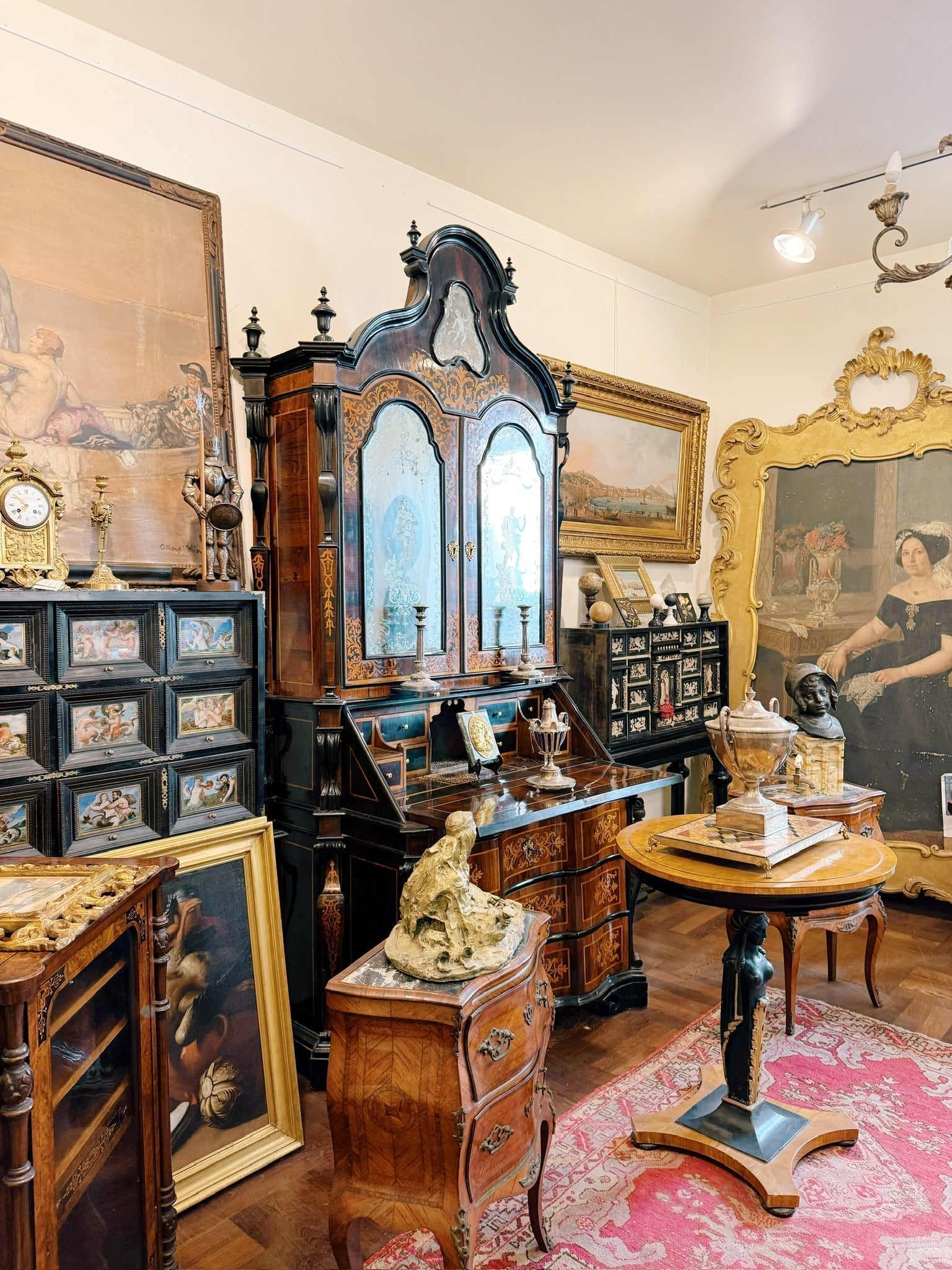 The Ultimate Guide to Antiquing in Atlanta: My Favorite Antique Stores & Vintage Shopping Destinations