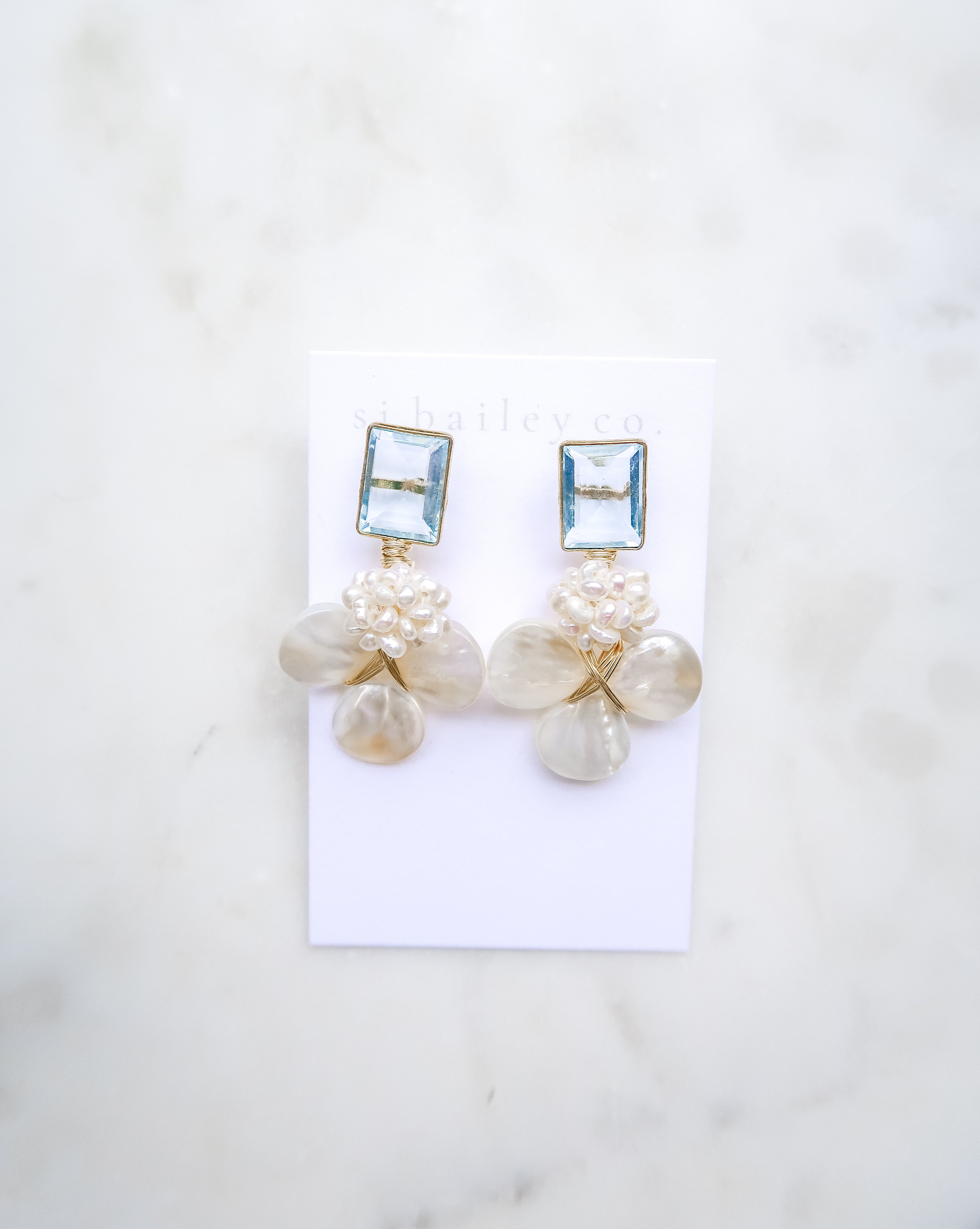 The Aurelia in Aquamarine