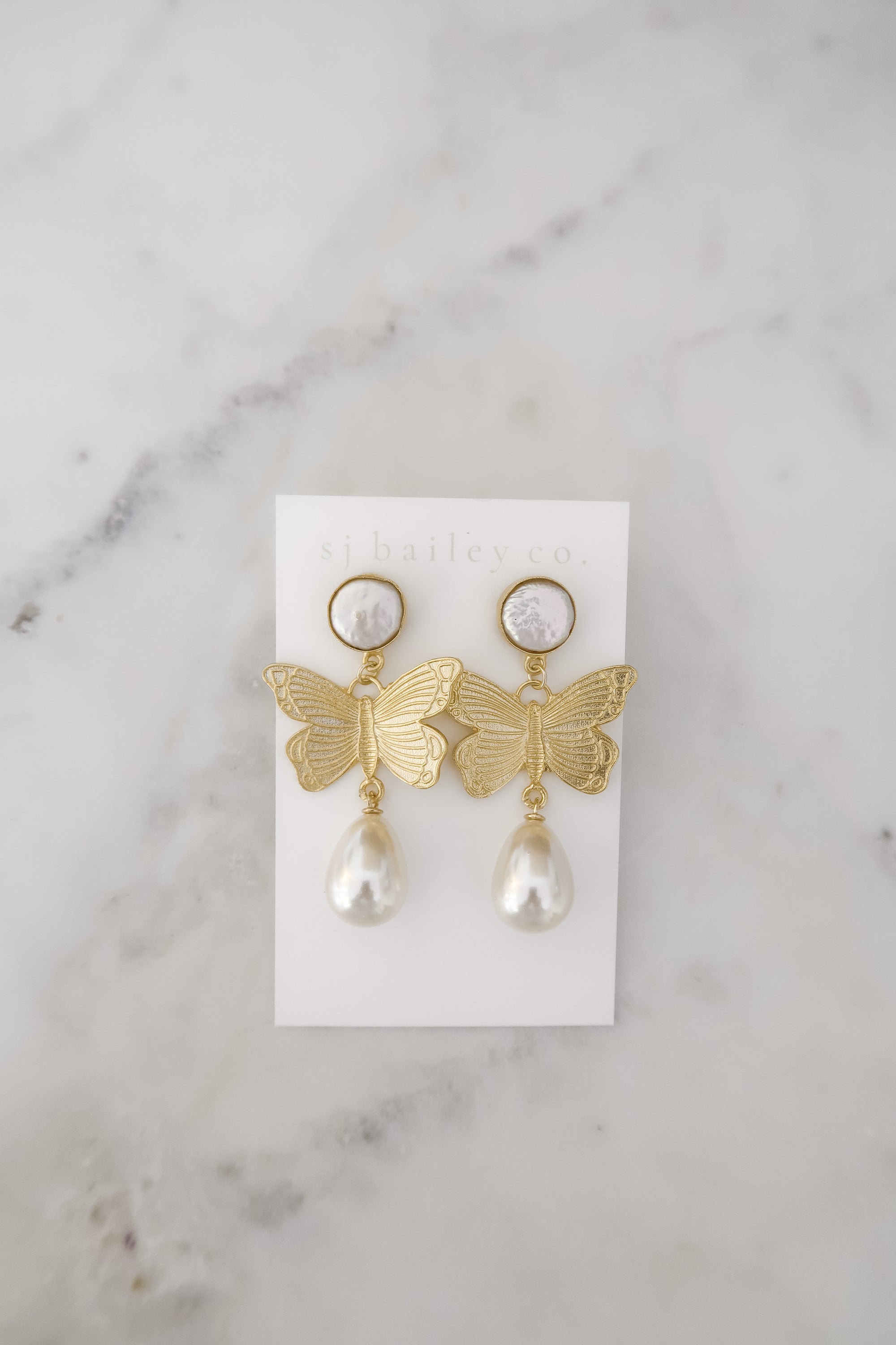 Freshwater Pearl, Brass Butterflies & Acrylic Pearl Pendant